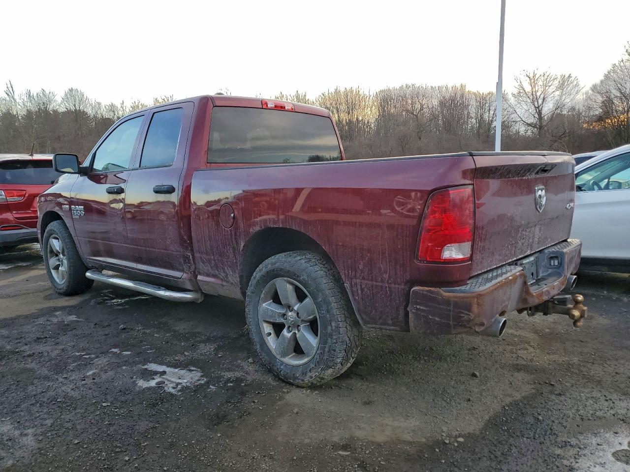 2019 RAM 1500 CLASSIC TRADESMAN photo 2