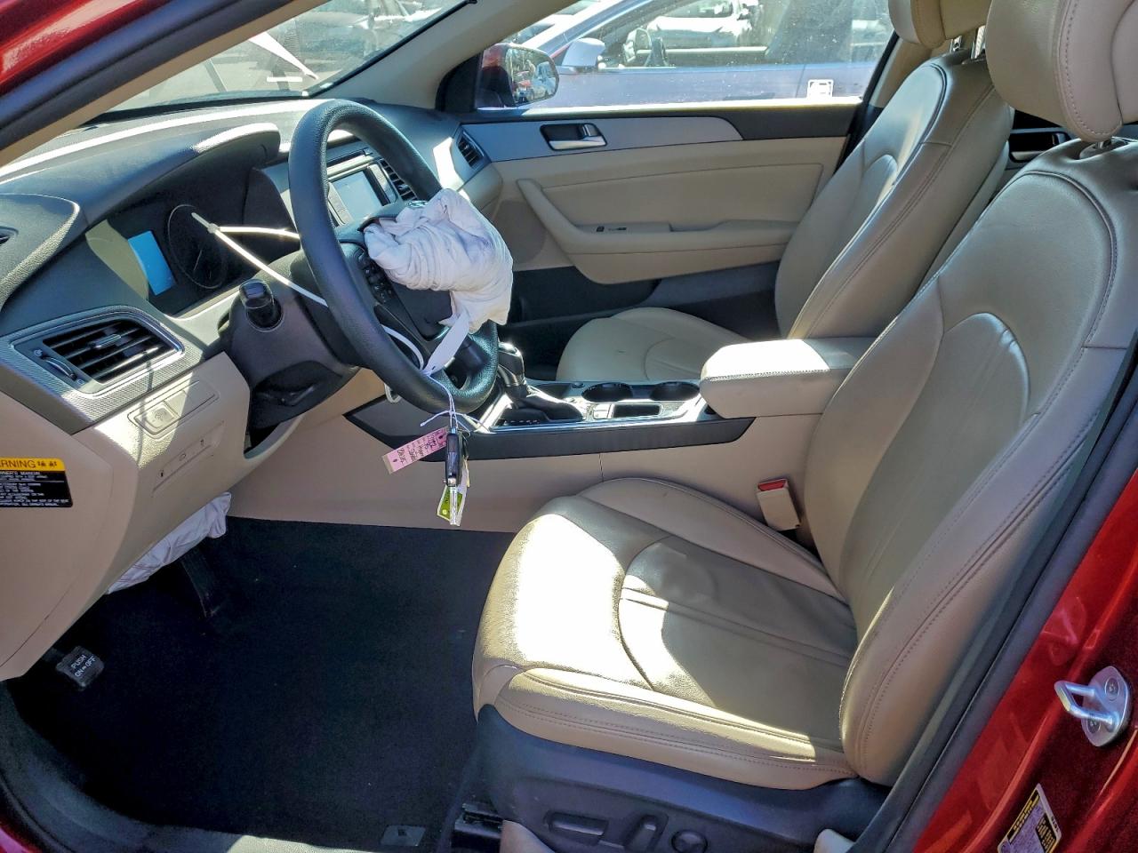 2015 HYUNDAI SONATA SE photo 7