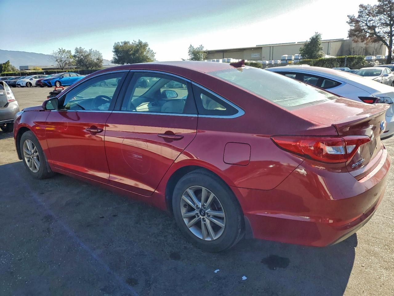 2015 HYUNDAI SONATA SE photo 2