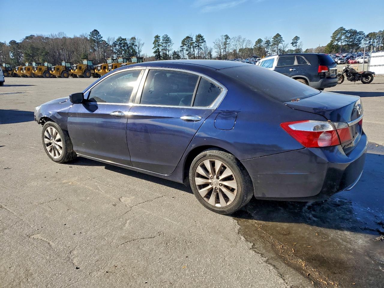 2013 HONDA ACCORD LX photo 2