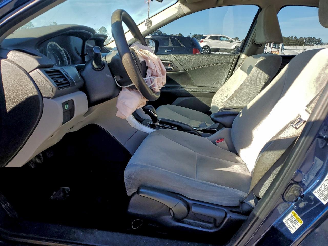 2013 HONDA ACCORD LX photo 7