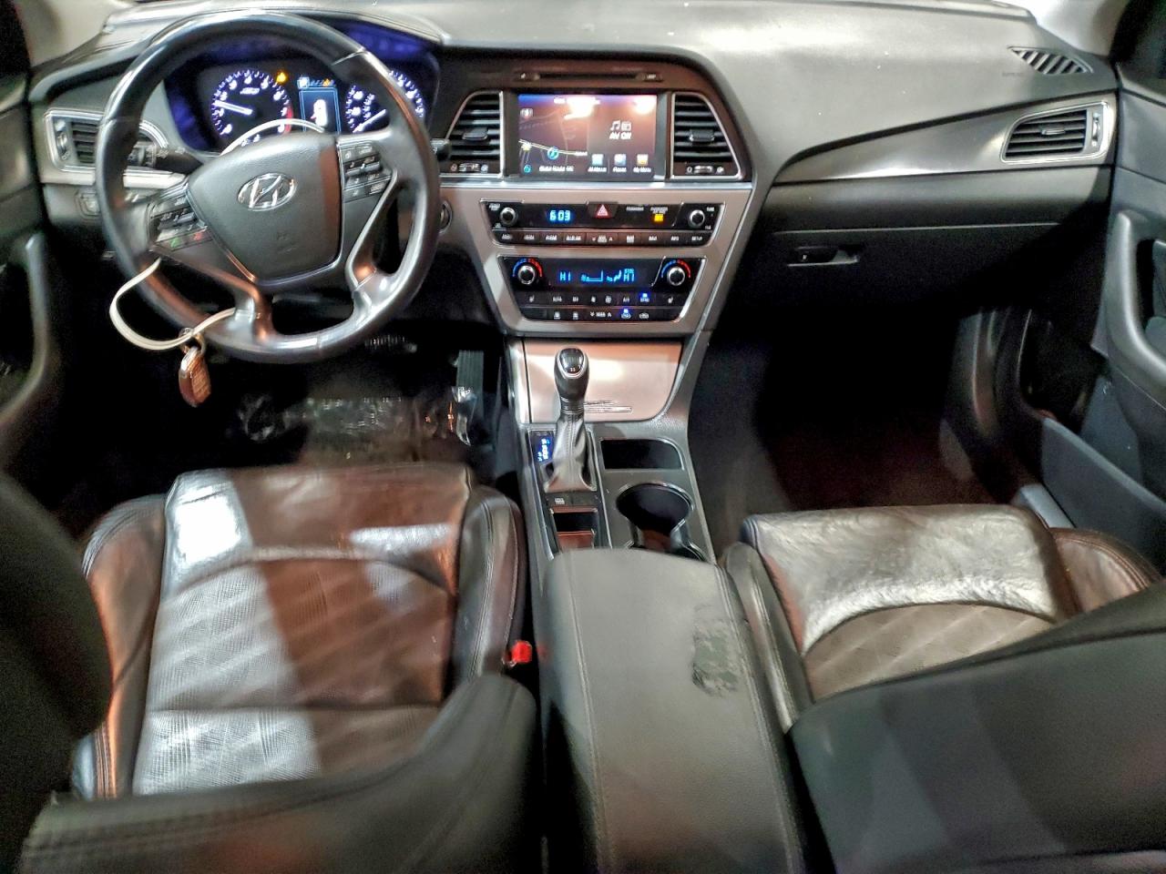 2015 HYUNDAI SONATA SPORT photo 8