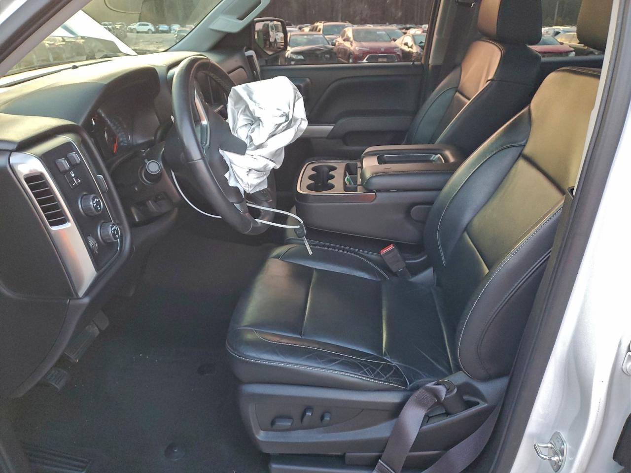 2017 CHEVROLET SILVERADO K1500 LT photo 7