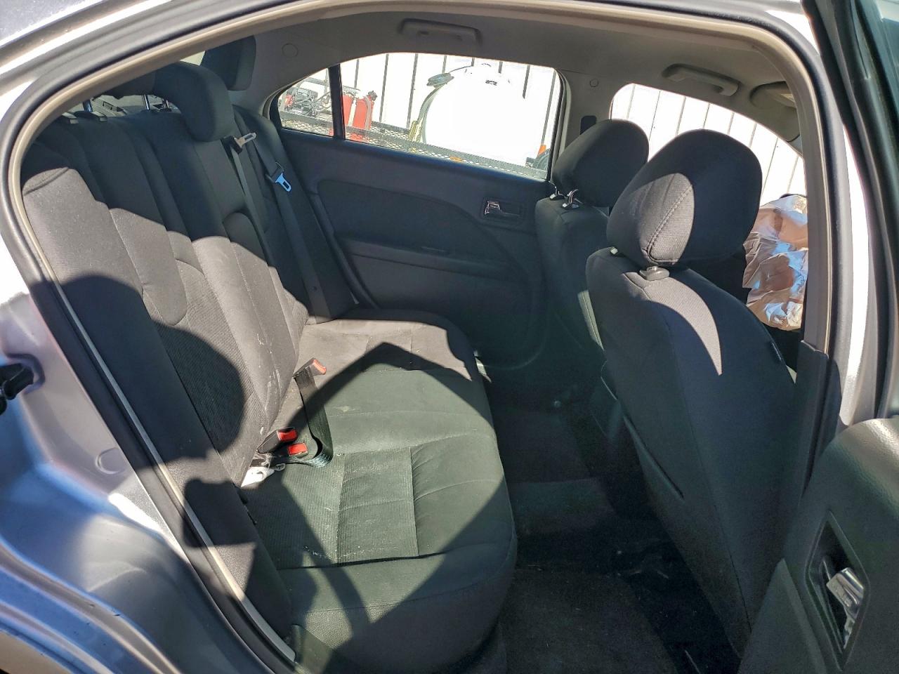 2012 FORD FUSION SE photo 10