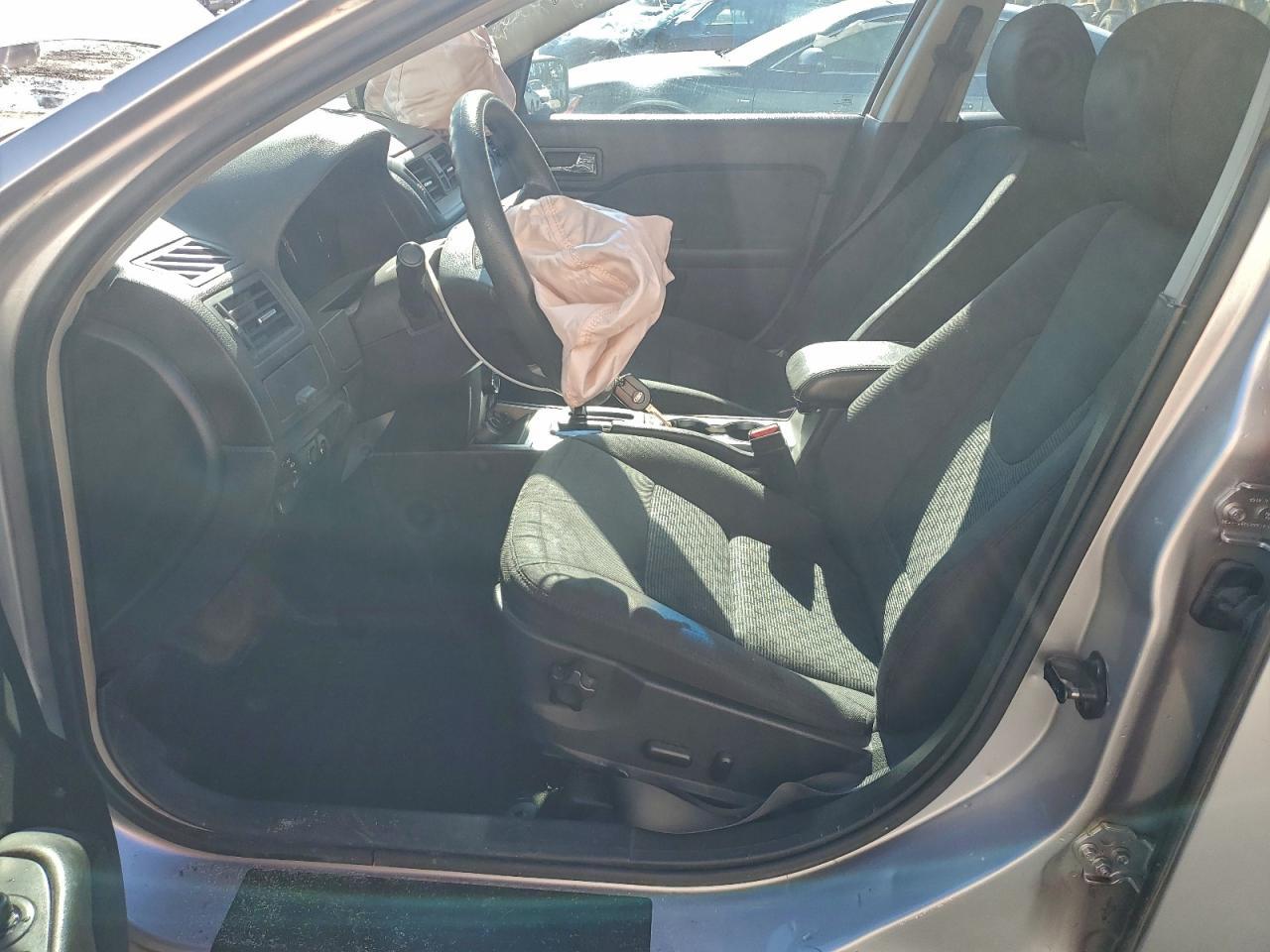 2012 FORD FUSION SE photo 7
