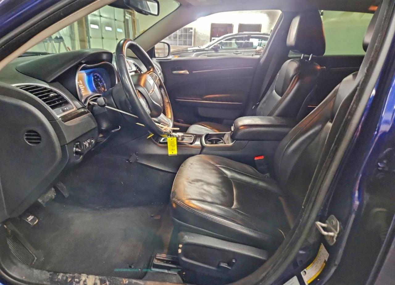 2015 CHRYSLER 300 LIMITED photo 13