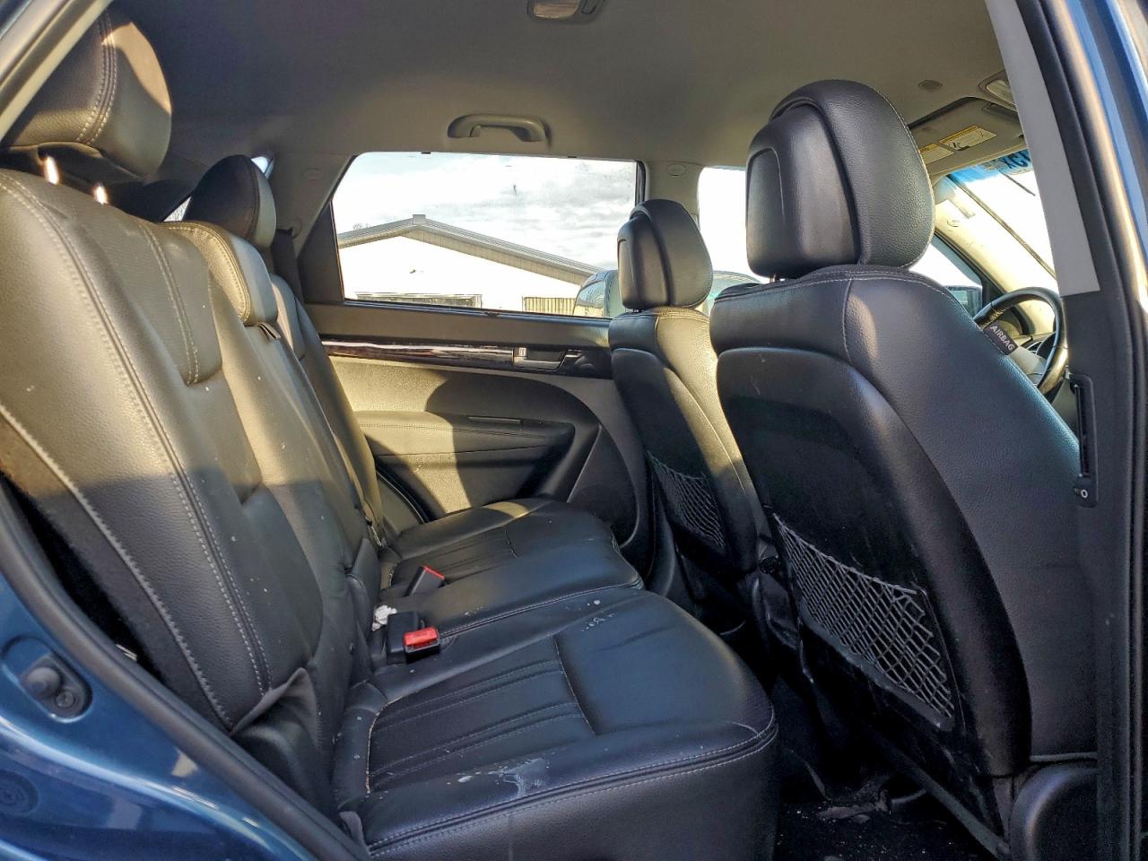 2014 KIA SORENTO LX photo 11