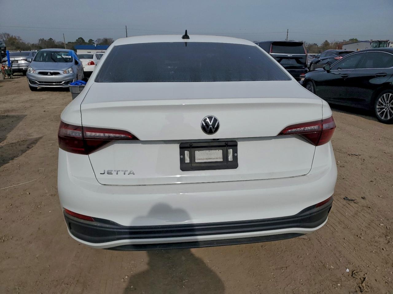 2024 VOLKSWAGEN JETTA SPORT photo 6