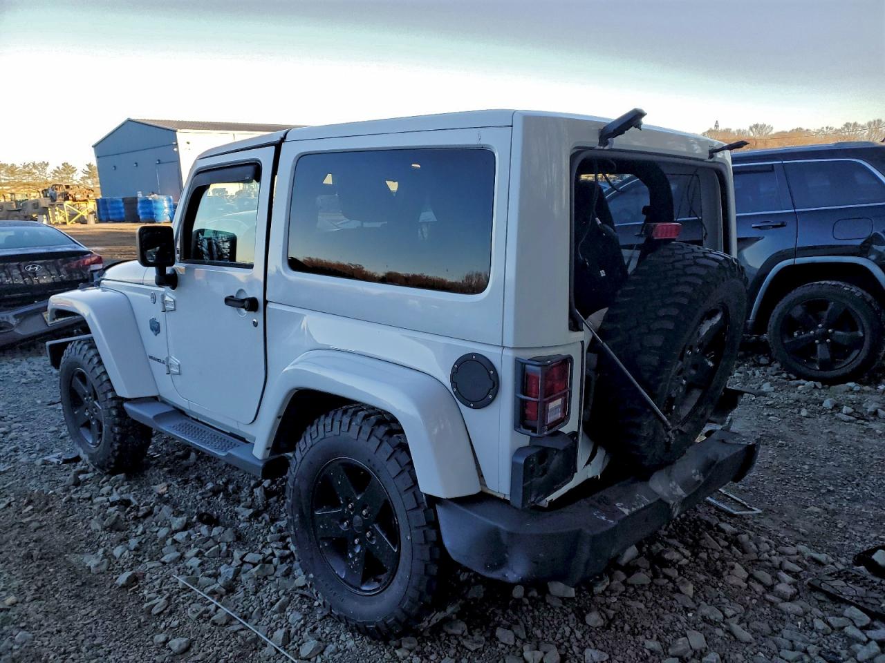 2012 JEEP WRANGLER SAHARA photo 2