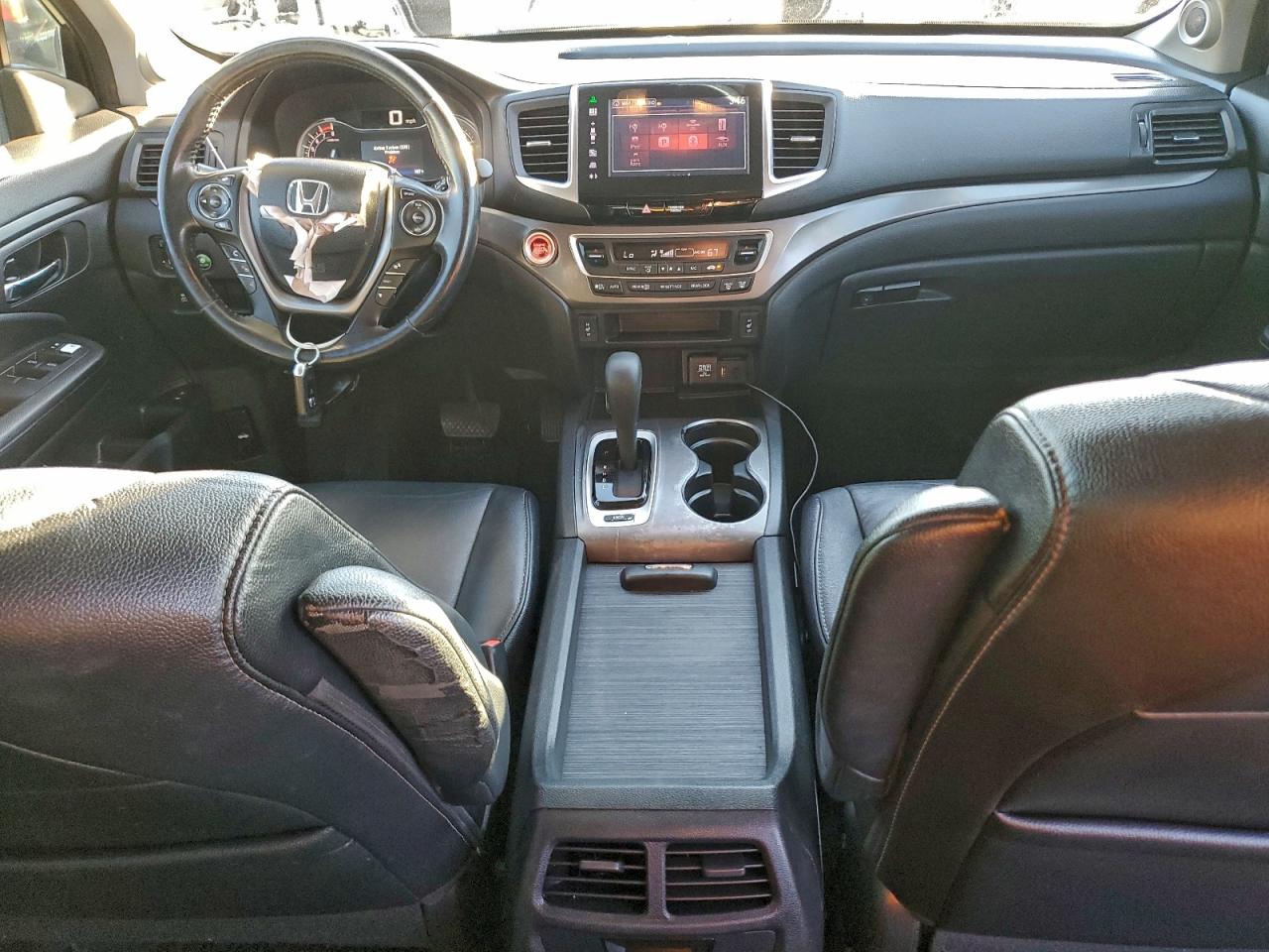 2016 HONDA PILOT EXLN photo 8