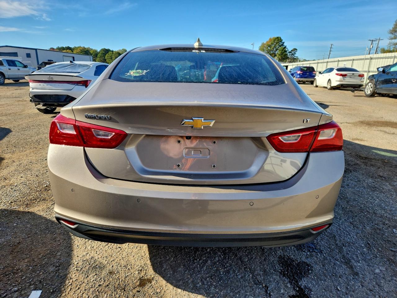 2024 CHEVROLET MALIBU LT photo 6