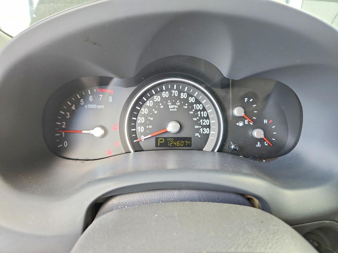 2012 KIA SEDONA EX photo 9