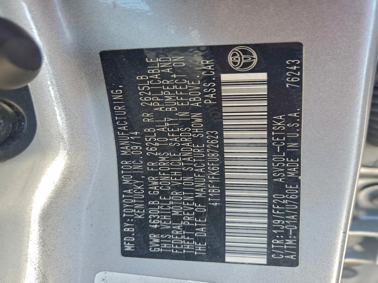 2015 TOYOTA CAMRY SE photo 12