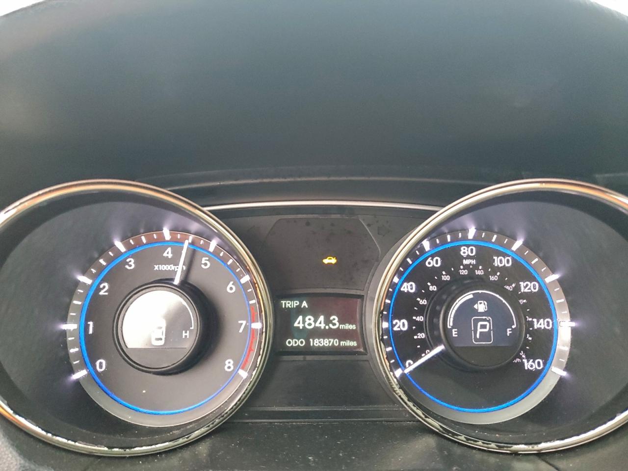 2013 HYUNDAI SONATA SE photo 9