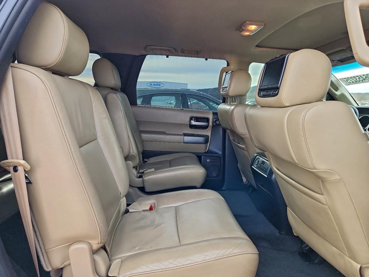 2014 TOYOTA SEQUOIA LIMITED photo 11