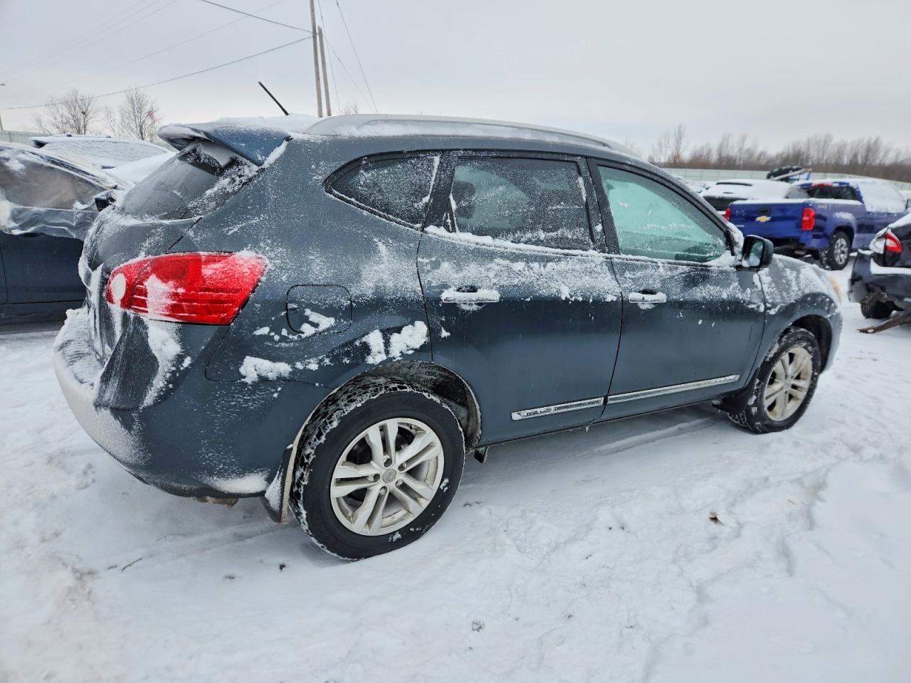 2013 NISSAN ROGUE S photo 3