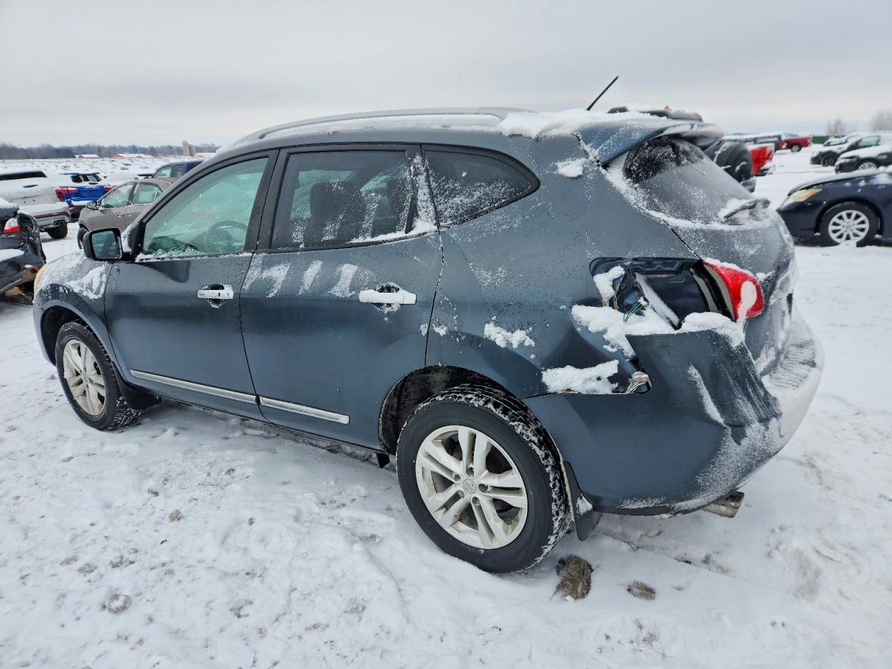2013 NISSAN ROGUE S photo 2