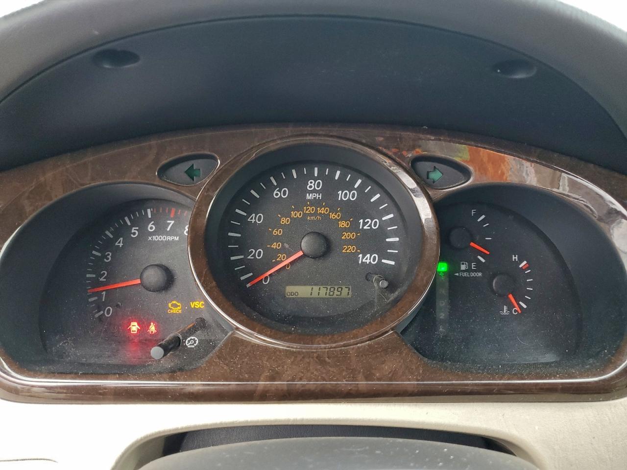 2003 TOYOTA HIGHLANDER LIMITED photo 9