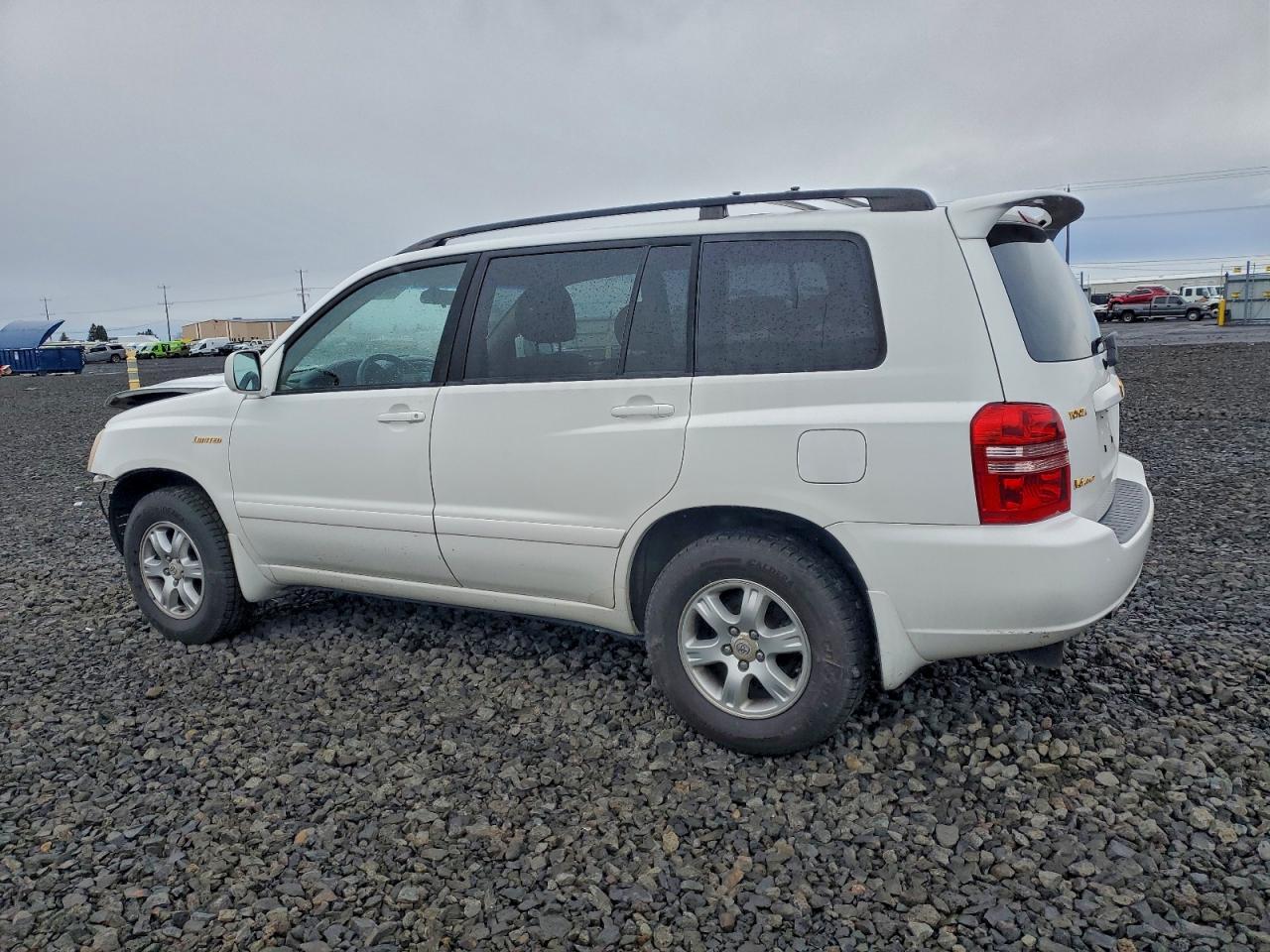2003 TOYOTA HIGHLANDER LIMITED photo 2