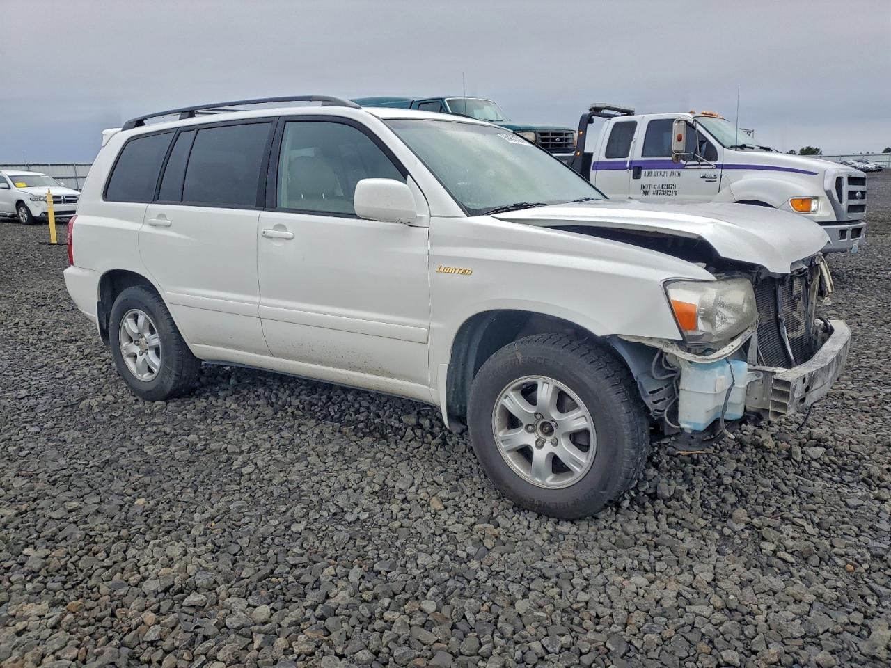 2003 TOYOTA HIGHLANDER LIMITED photo 4