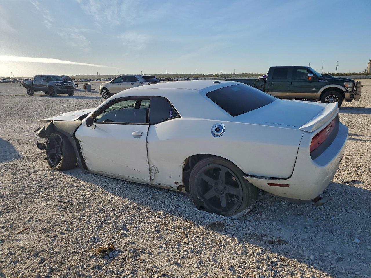 2013 DODGE CHALLENGER R/T photo 2
