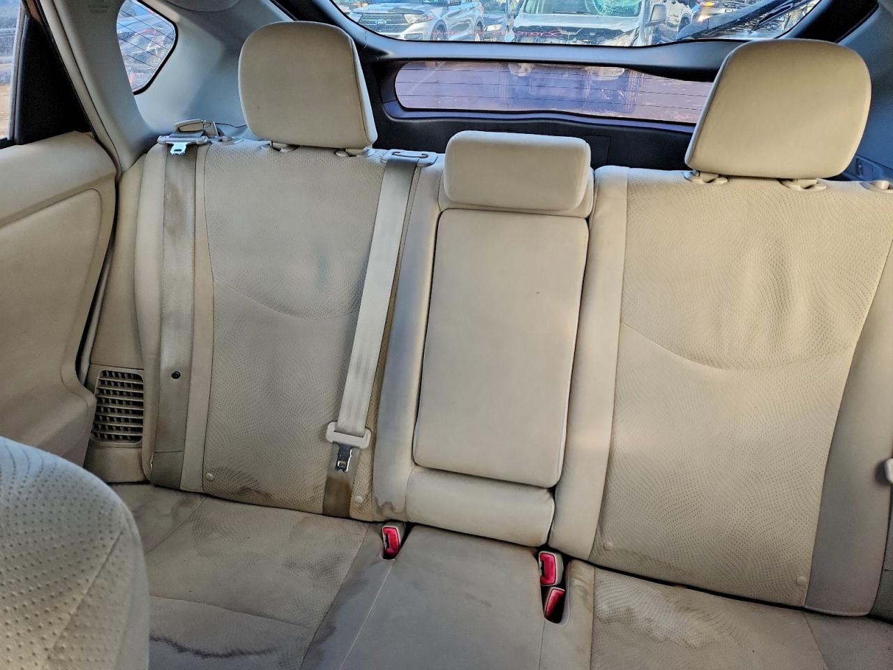 2012 TOYOTA PRIUS photo 10