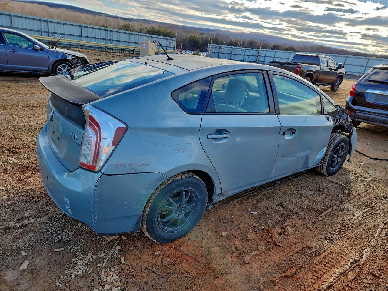 2012 TOYOTA PRIUS photo 3