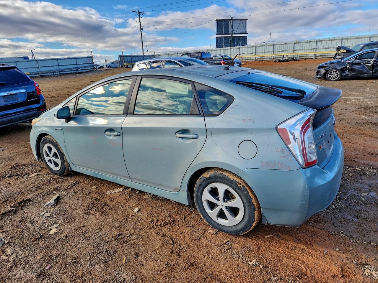 2012 TOYOTA PRIUS photo 2