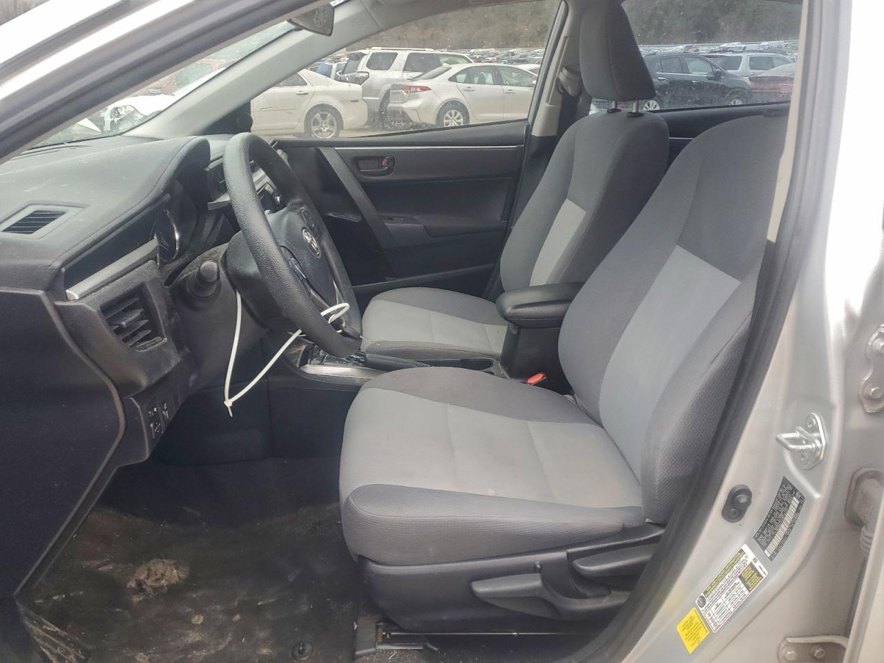 2016 TOYOTA COROLLA L photo 7