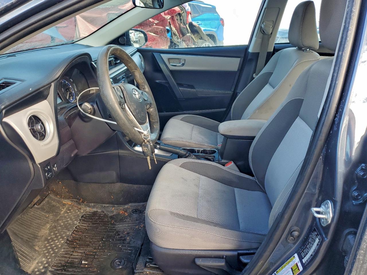 2019 TOYOTA COROLLA L photo 7