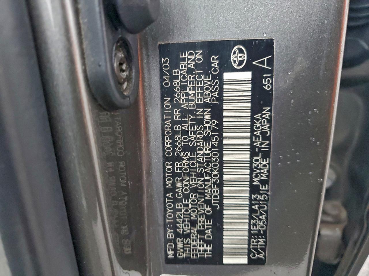 2003 TOYOTA CAMRY LE photo 12