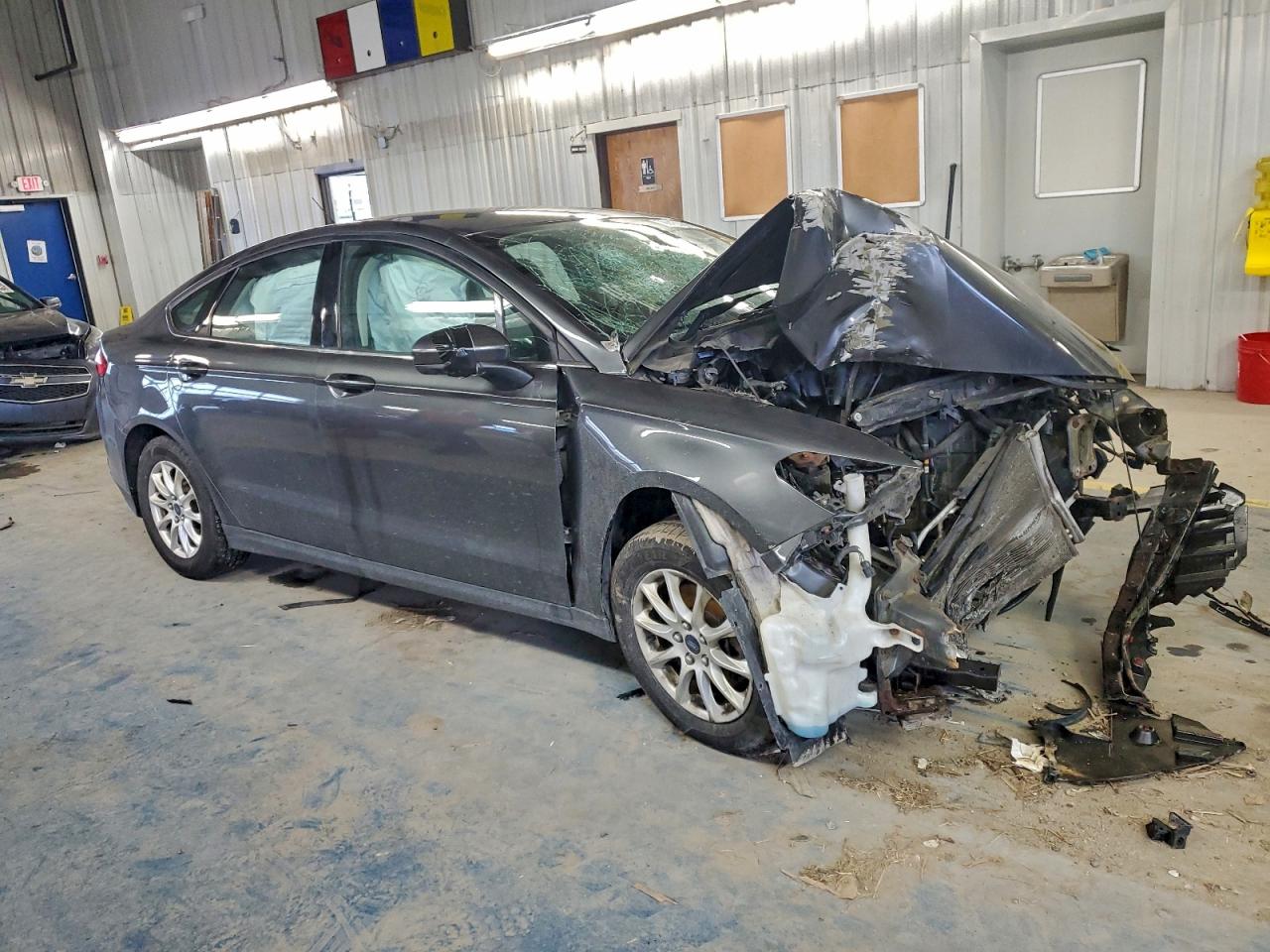 2015 FORD FUSION S photo 4