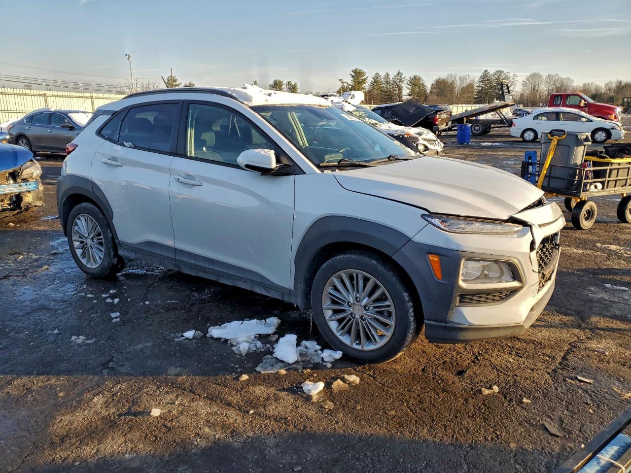 2020 HYUNDAI KONA SEL photo 4