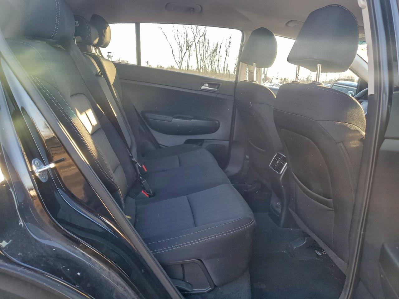 2019 KIA SPORTAGE LX photo 11