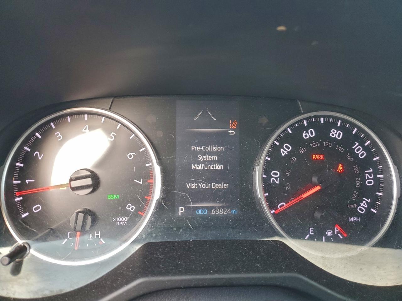 2019 TOYOTA RAV4 XLE photo 9