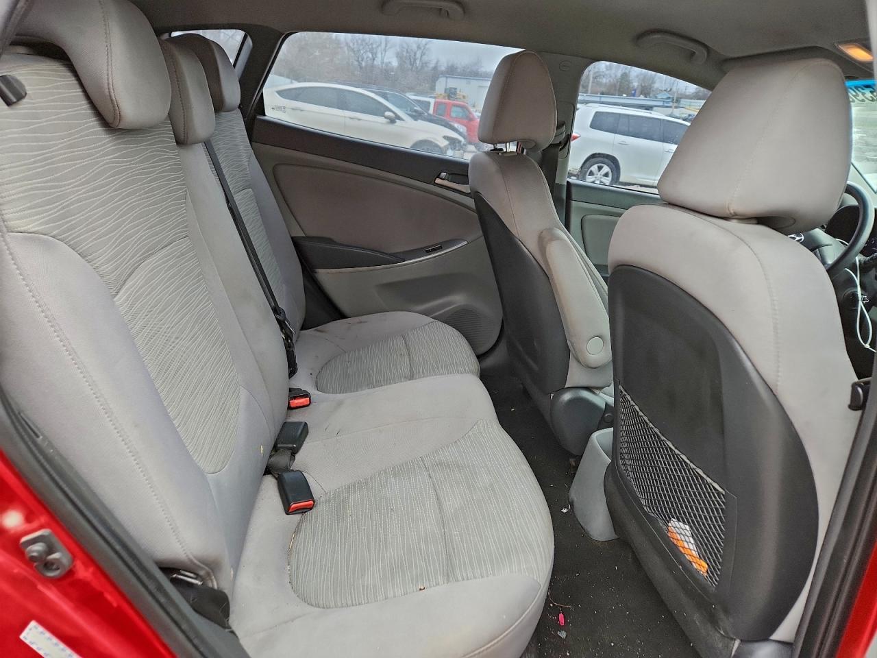 2017 HYUNDAI ACCENT SE photo 10