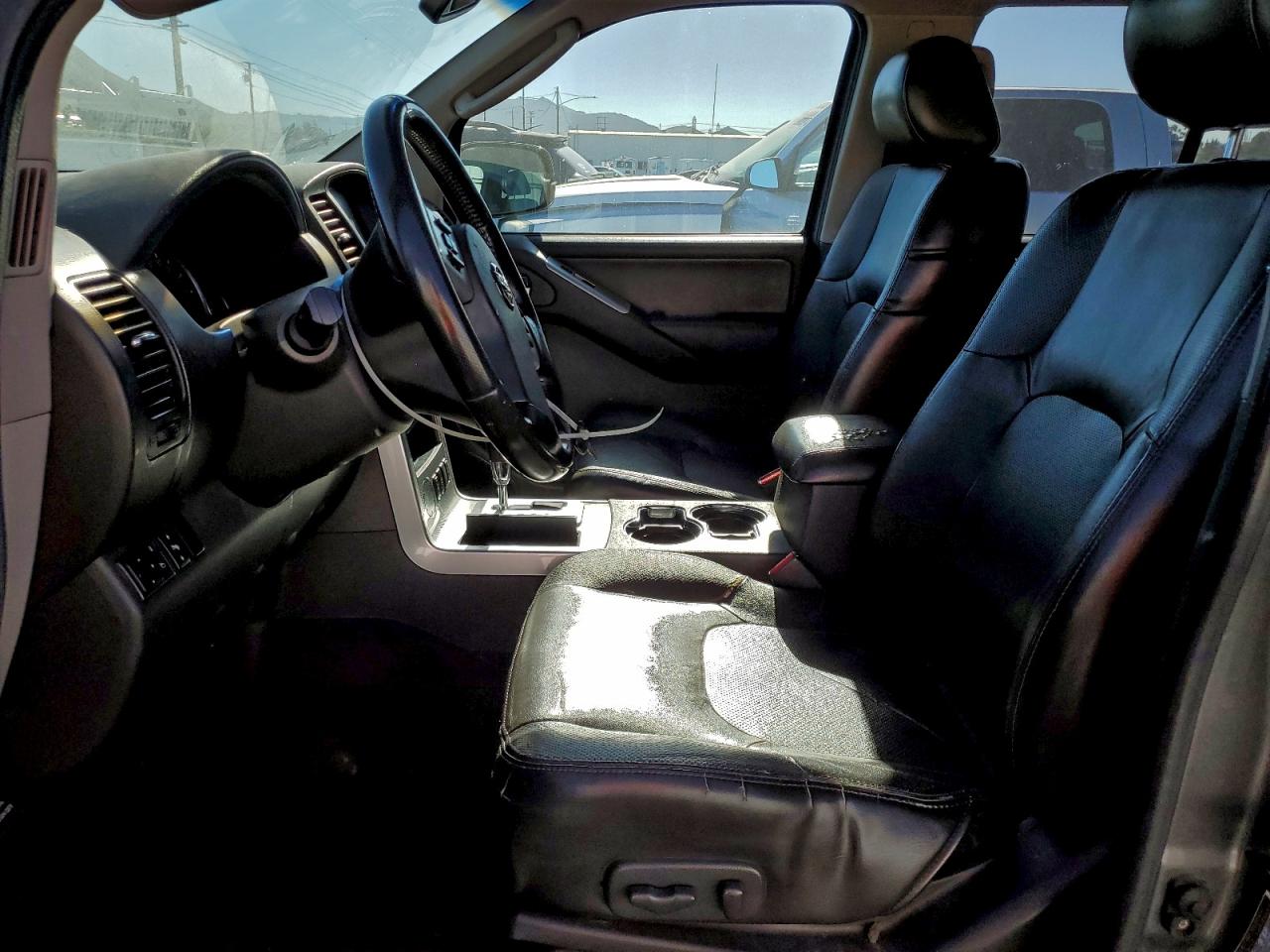 2008 NISSAN PATHFINDER S photo 7