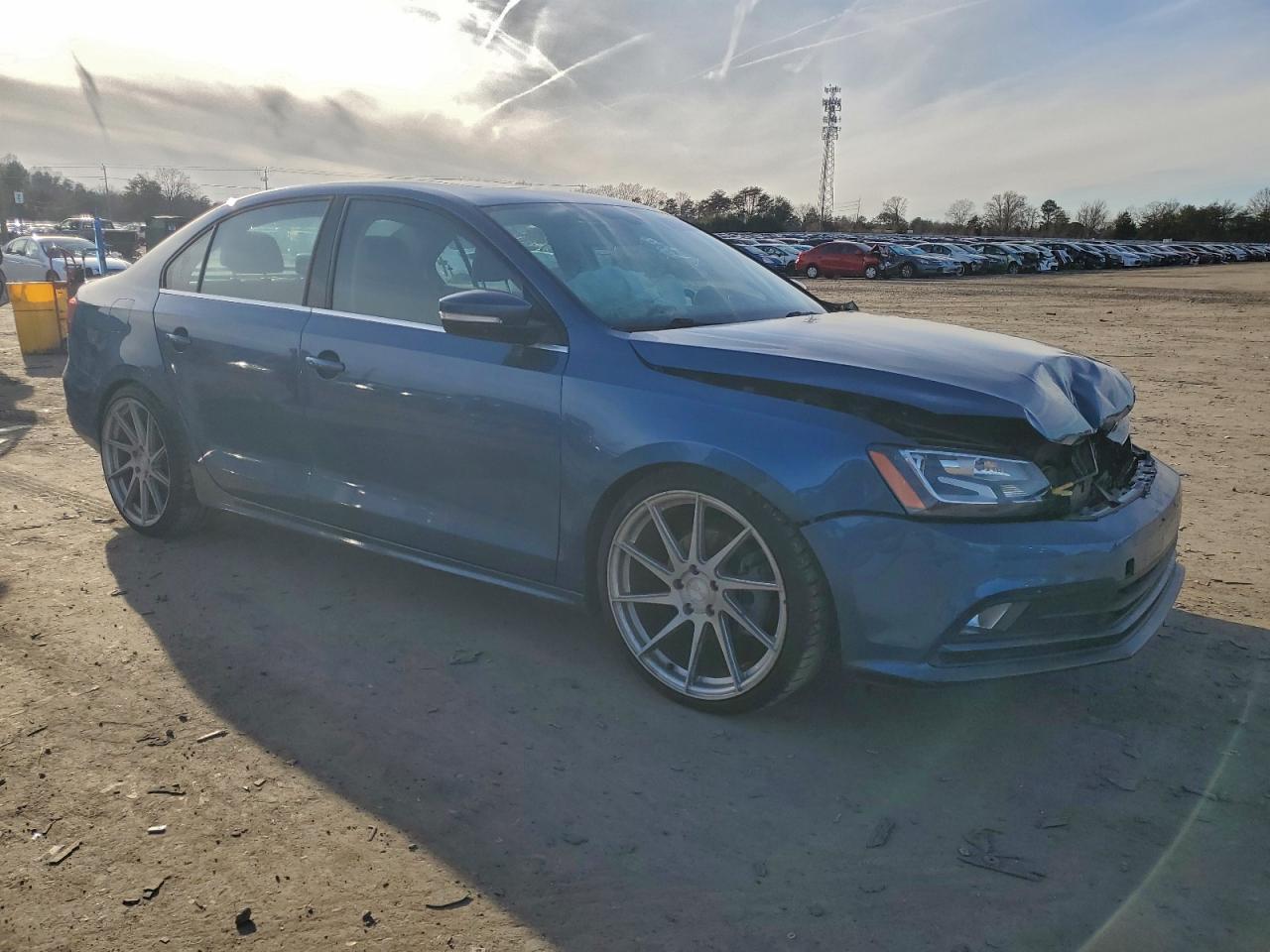 2016 VOLKSWAGEN JETTA SEL photo 4