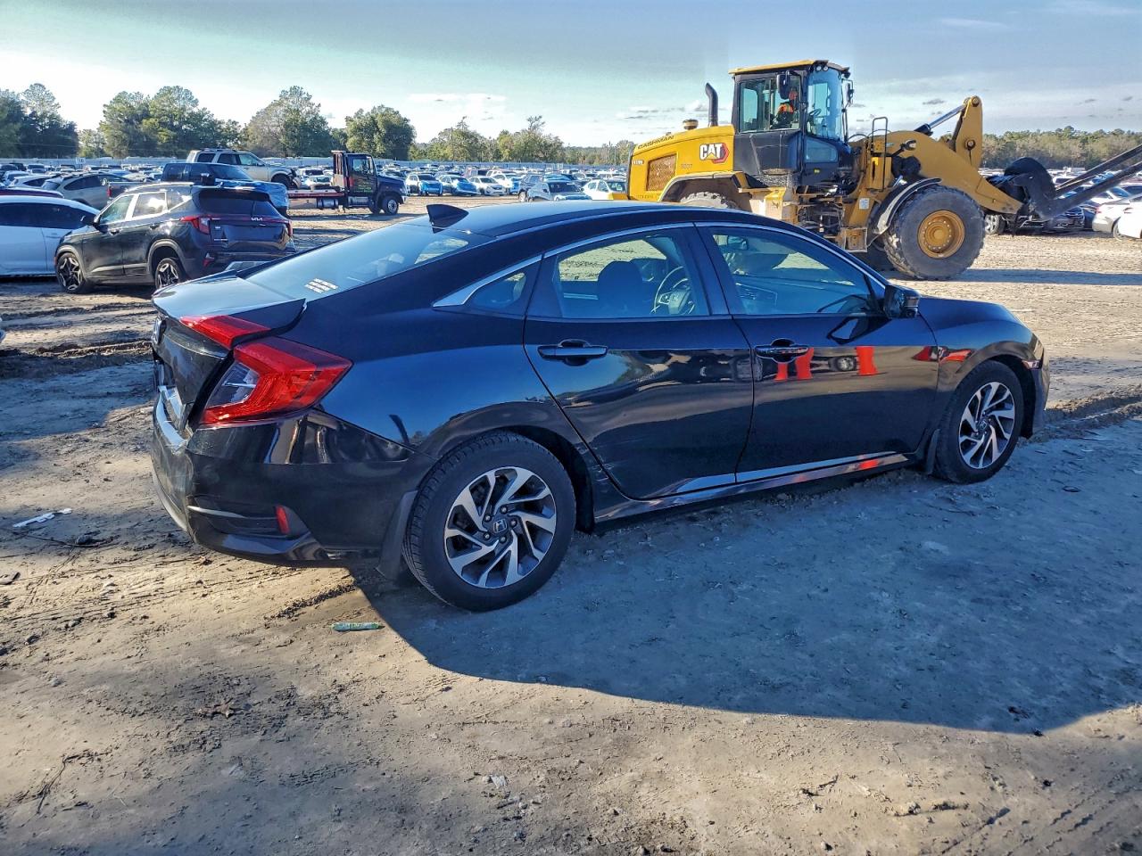 2017 HONDA CIVIC EX photo 3