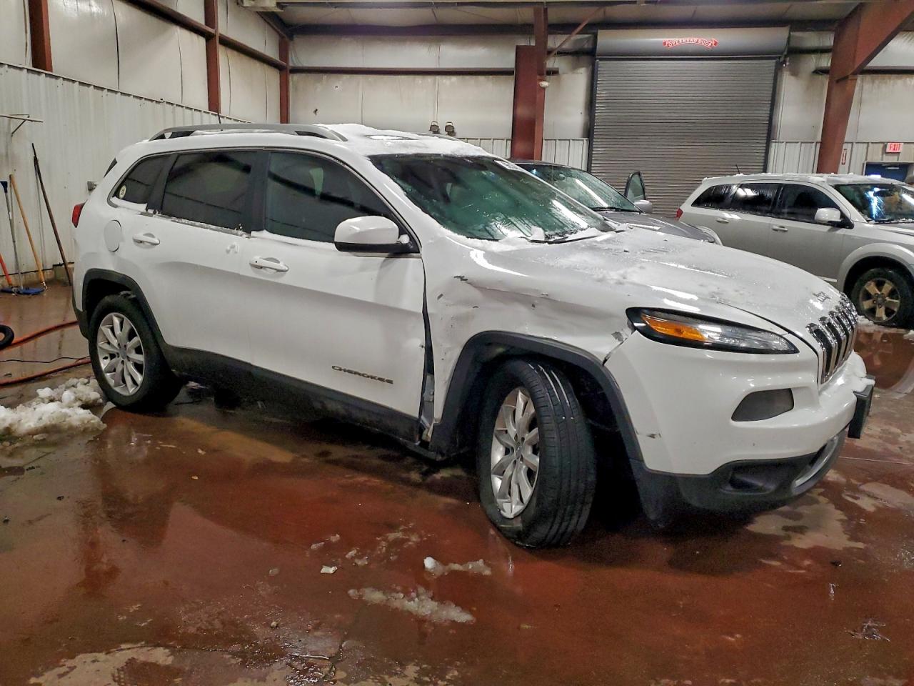 2016 JEEP CHEROKEE LIMITED photo 4