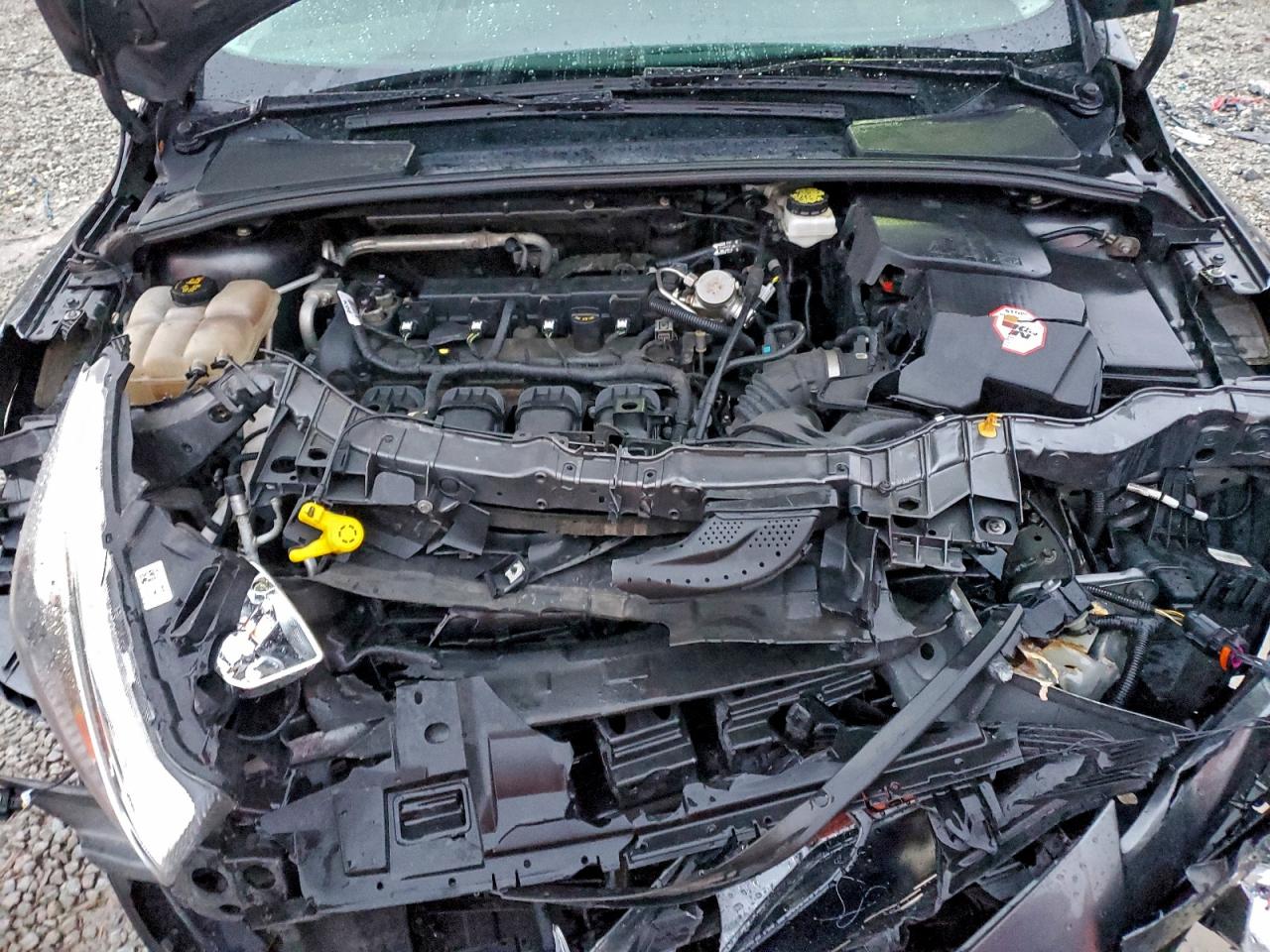 2018 FORD FOCUS SE photo 11