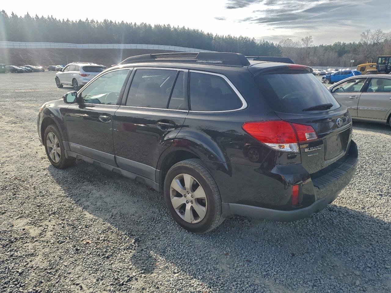 2010 SUBARU OUTBACK 3.6R LIMITED photo 2