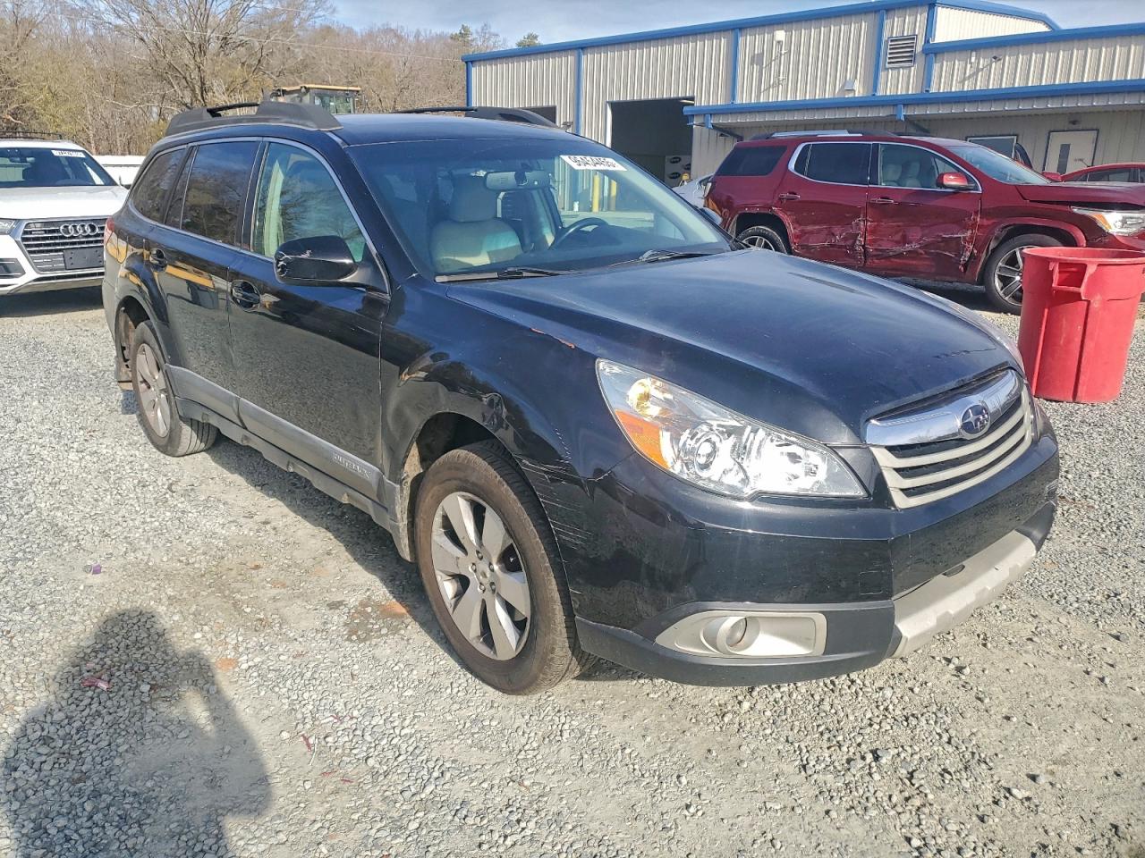 2010 SUBARU OUTBACK 3.6R LIMITED photo 4