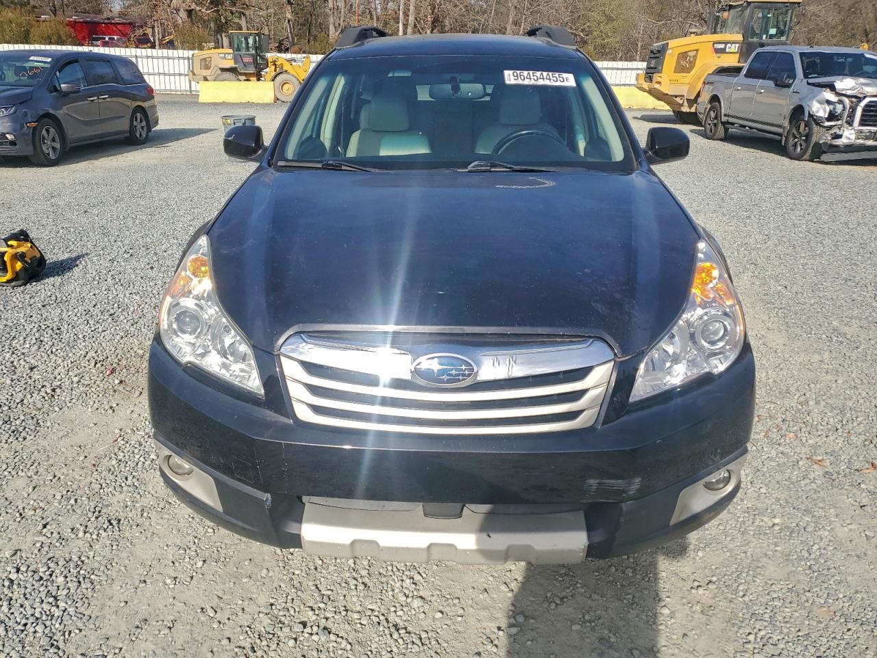 2010 SUBARU OUTBACK 3.6R LIMITED photo 5