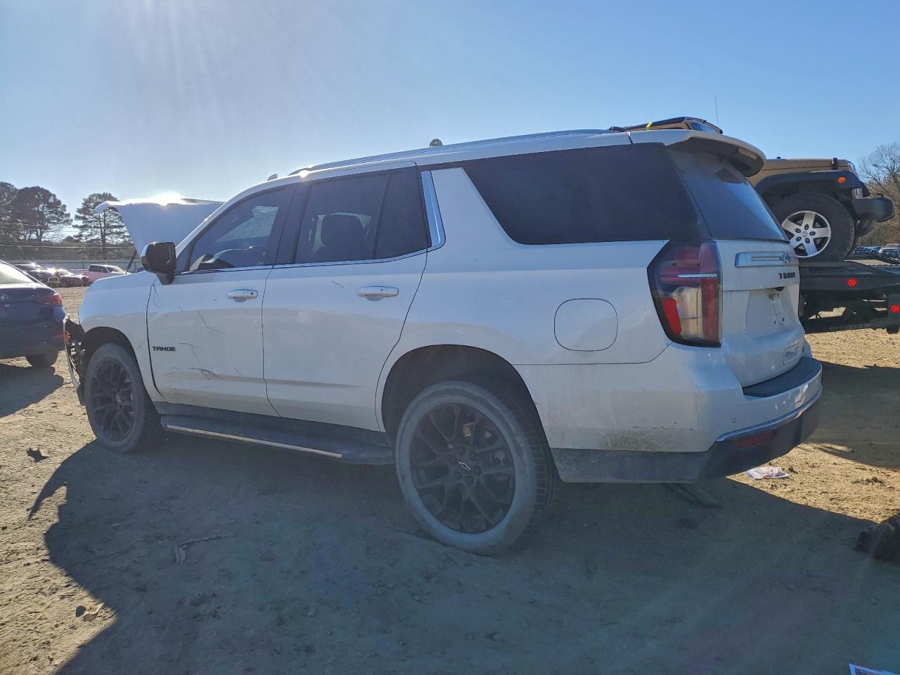 2022 CHEVROLET TAHOE K1500 LT photo 2