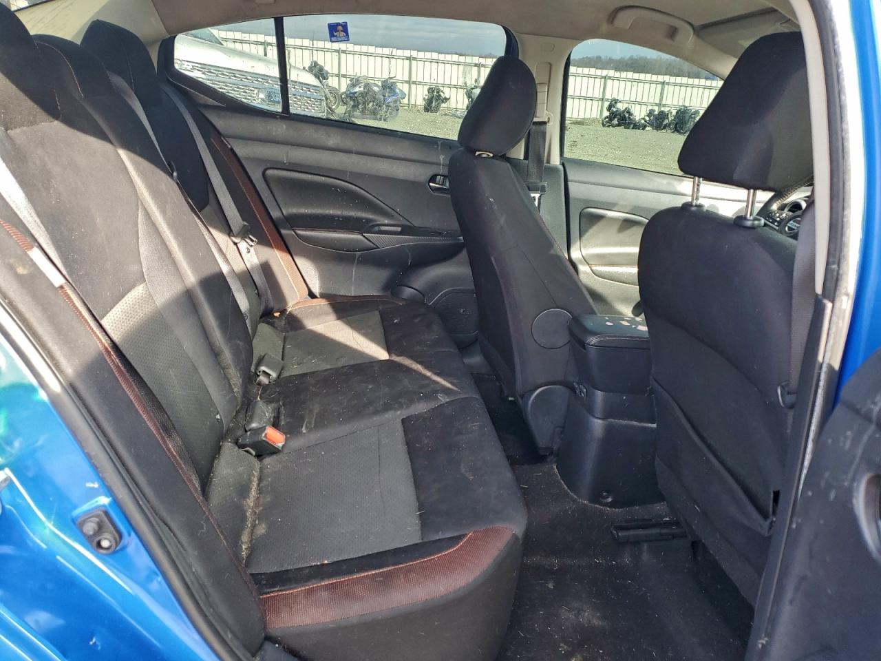 2020 NISSAN VERSA SR photo 10