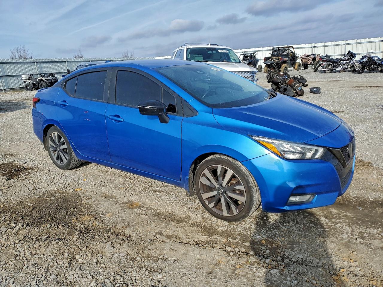 2020 NISSAN VERSA SR photo 4