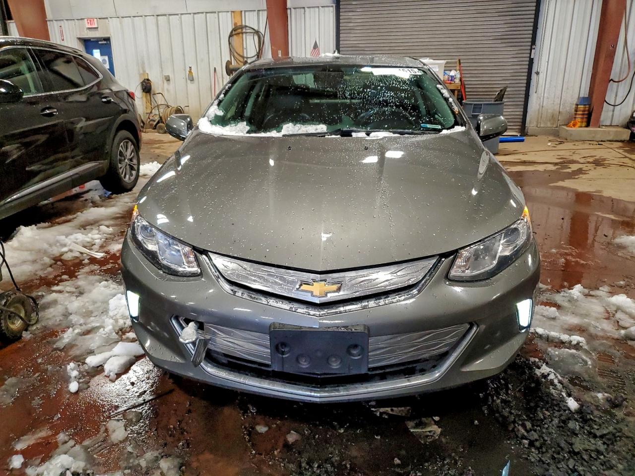 2017 CHEVROLET VOLT LT photo 5