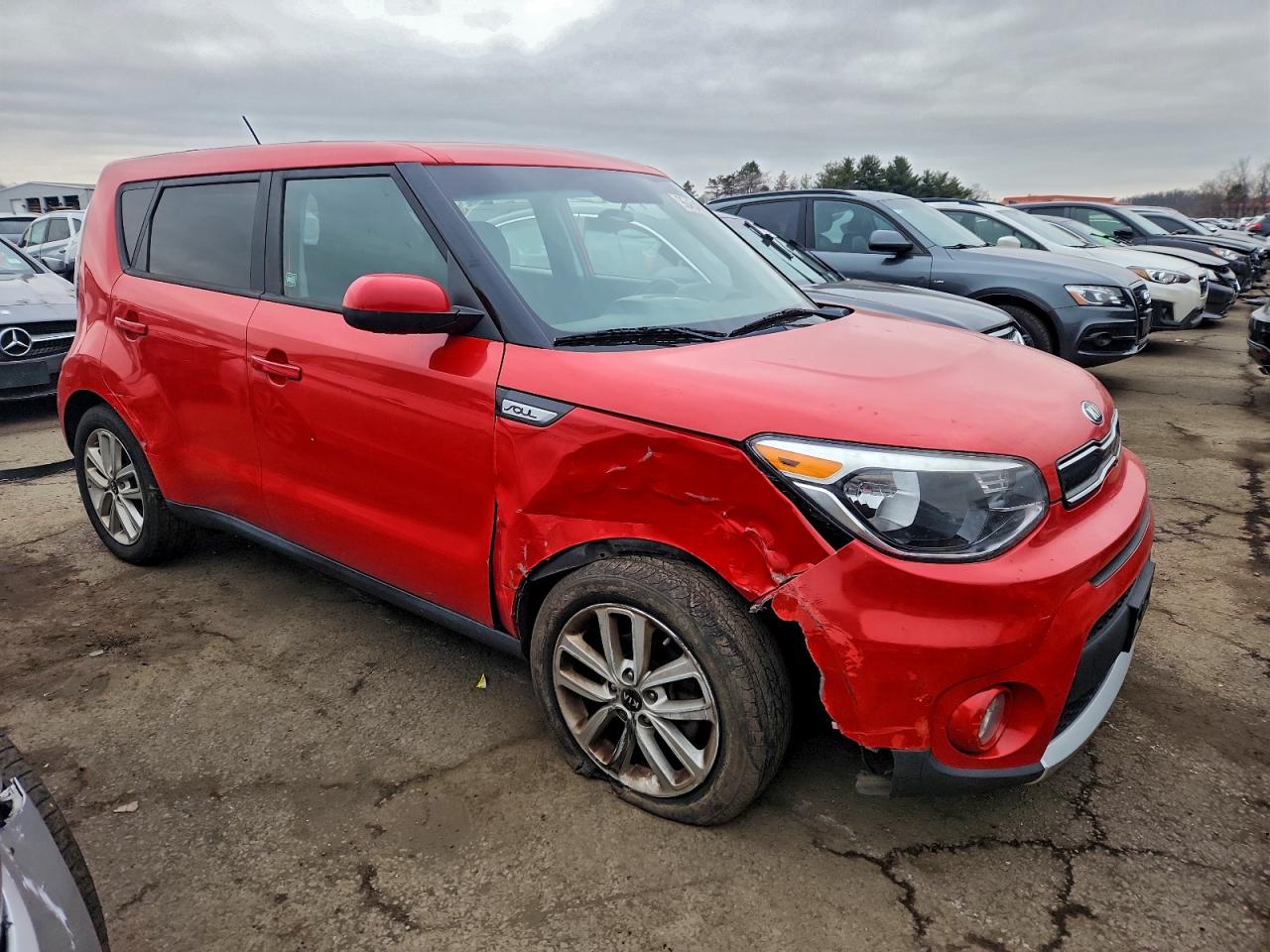 2017 KIA SOUL + photo 4
