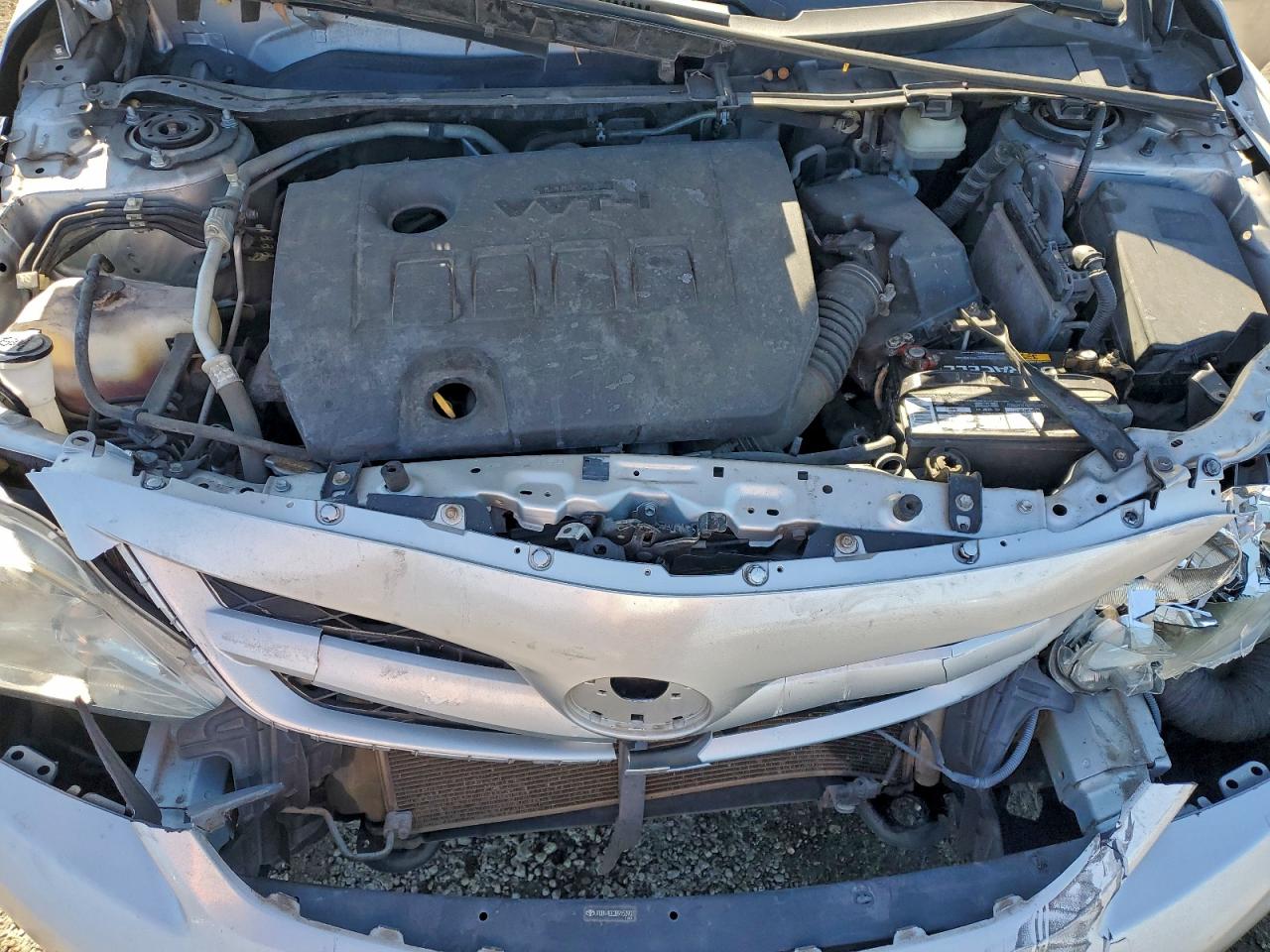 2011 TOYOTA COROLLA BASE photo 11
